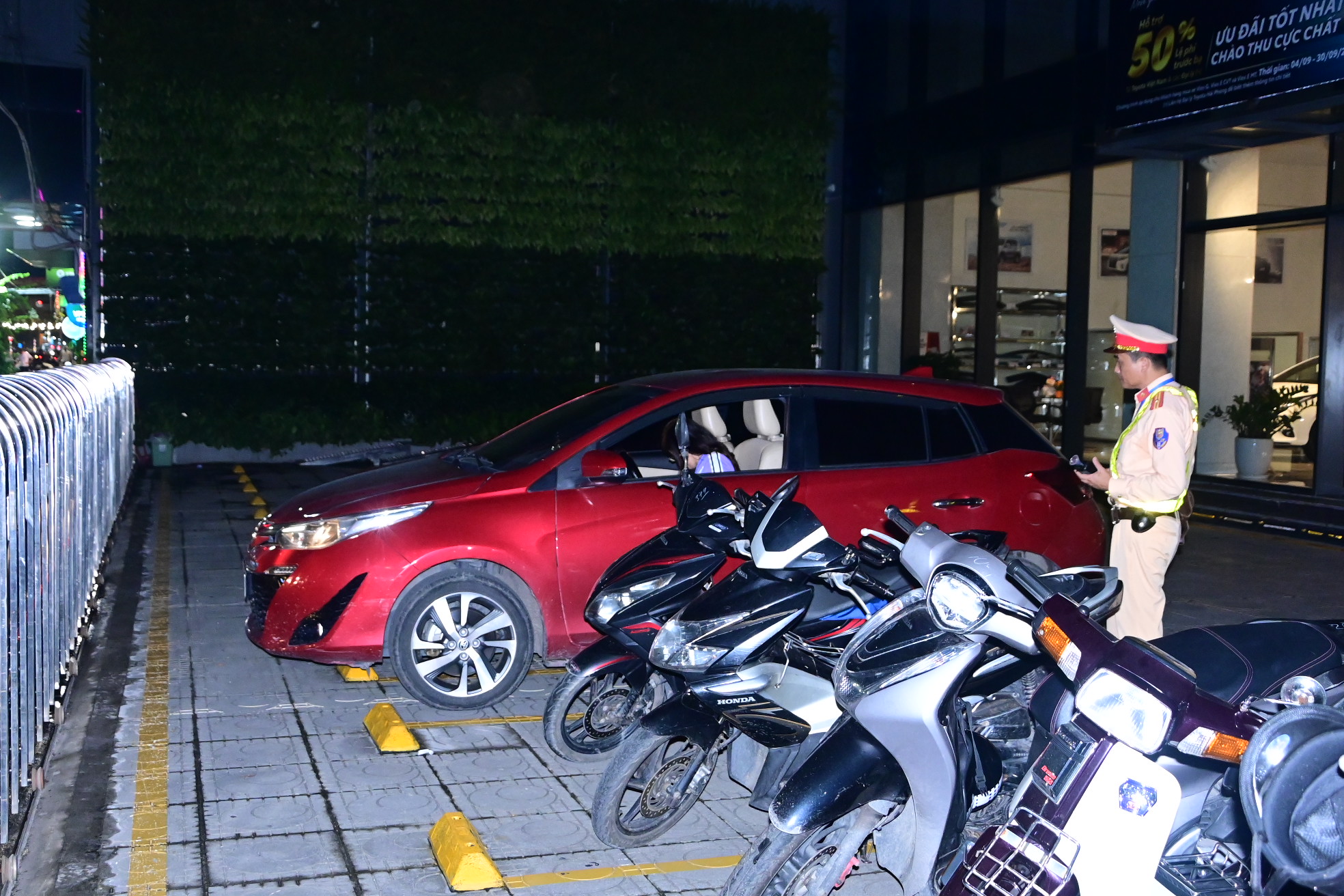 Người mượn xe vi phạm nồng độ cồn, chủ xe có thể bị phạt nặng